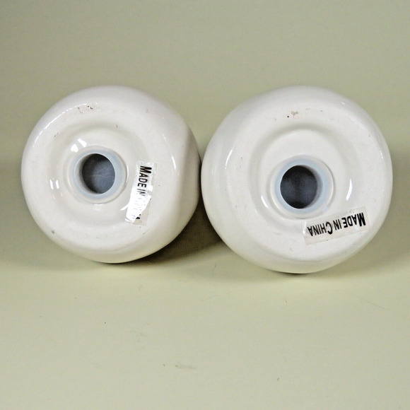 Christmas Santa Claus Salt Pepper Shakers 2.5" Red and White Holiday Table Décor - Picture 4 of 10